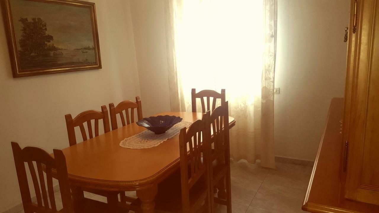 Apartamento A Canteira 오그로브 외부 사진